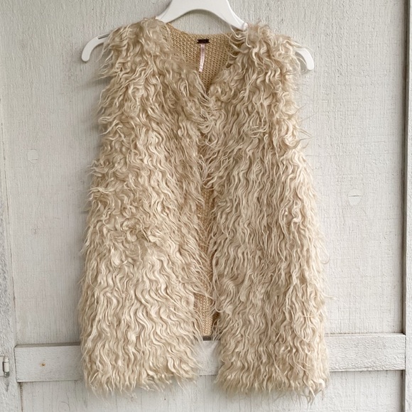 Jackets & Blazers - Poof | faux Fur Vest